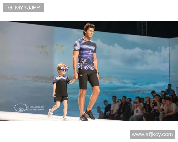 足球明星西装合照展现魅力风采与团队精神的完美瞬间